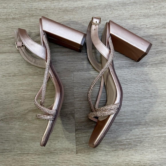 NWOT Size 9 City Chic Women's Plus Size Heel Sparkle Glitz Ankle Boot - Picture 3 of 8